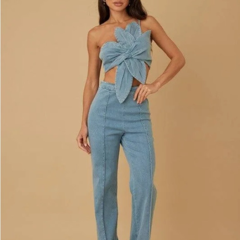 New Denim Blue Flower Cut out Women's Pant Set